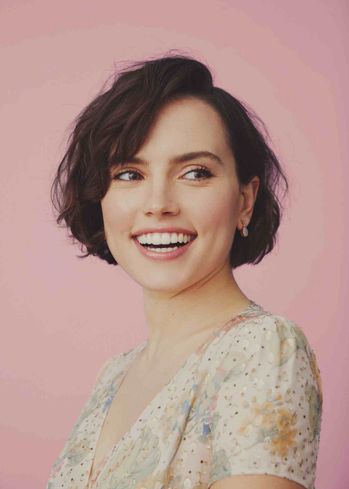 Daisy Ridley en Bustle - No Es País Para Cinéfilos